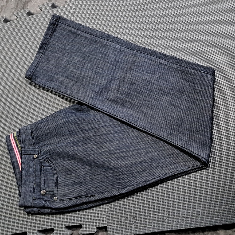 Women Hurley pants.......................(2)